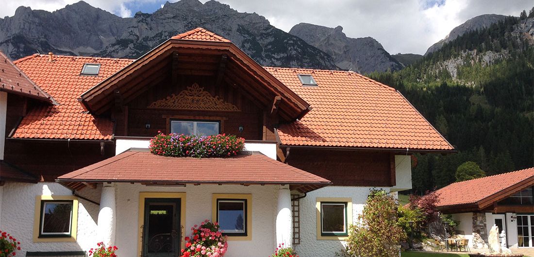 Ferienhaus Außenansicht, Sommer