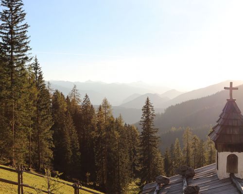 the view from the Lärchbodenalm in the morning