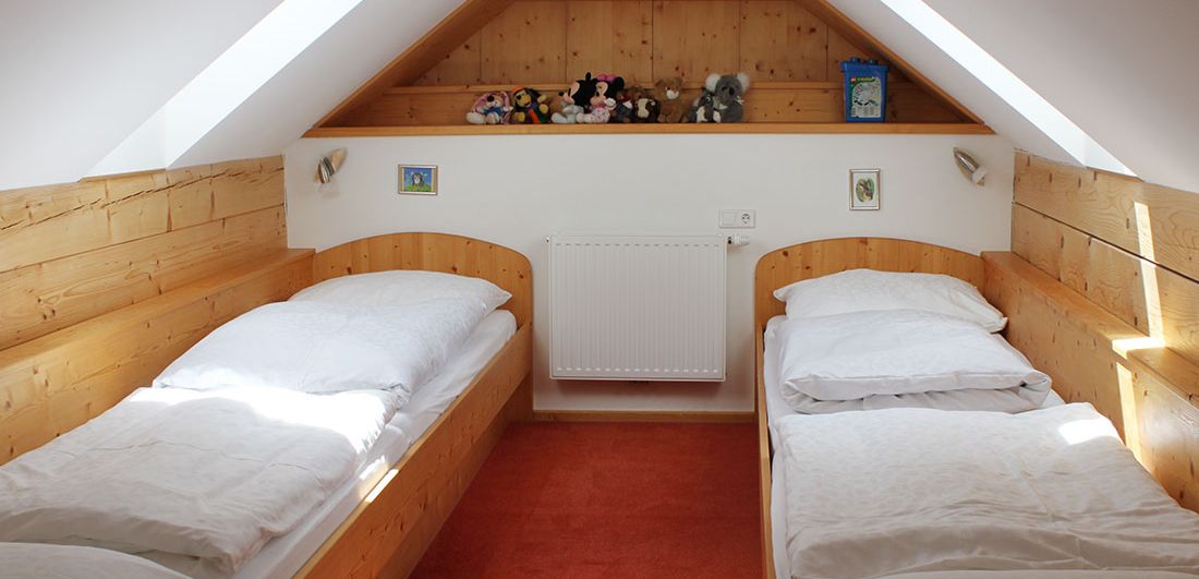 Kinderzimmer / Schlafzimmer